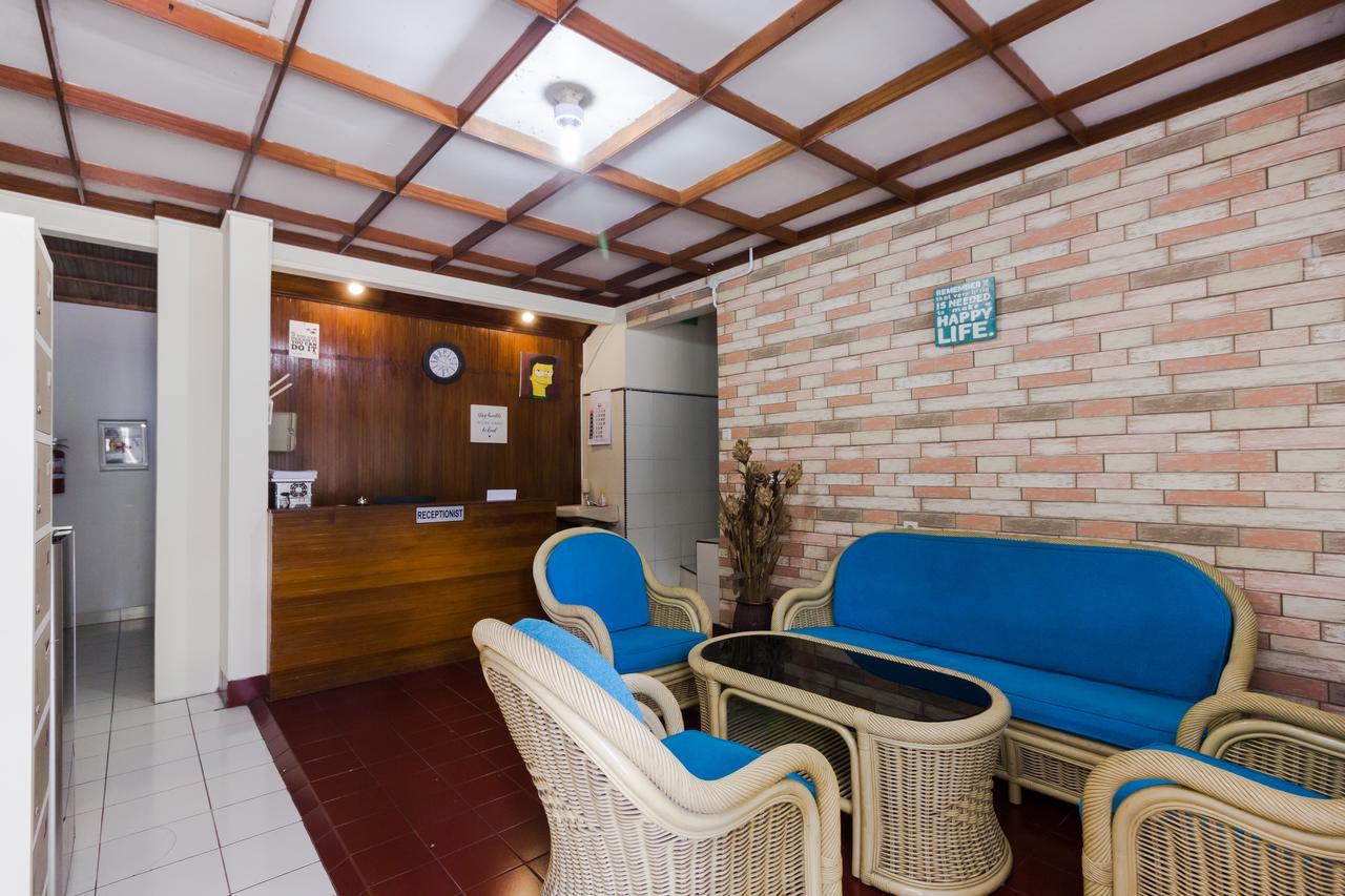 Pele Guesthouse Бандунг Екстериор снимка