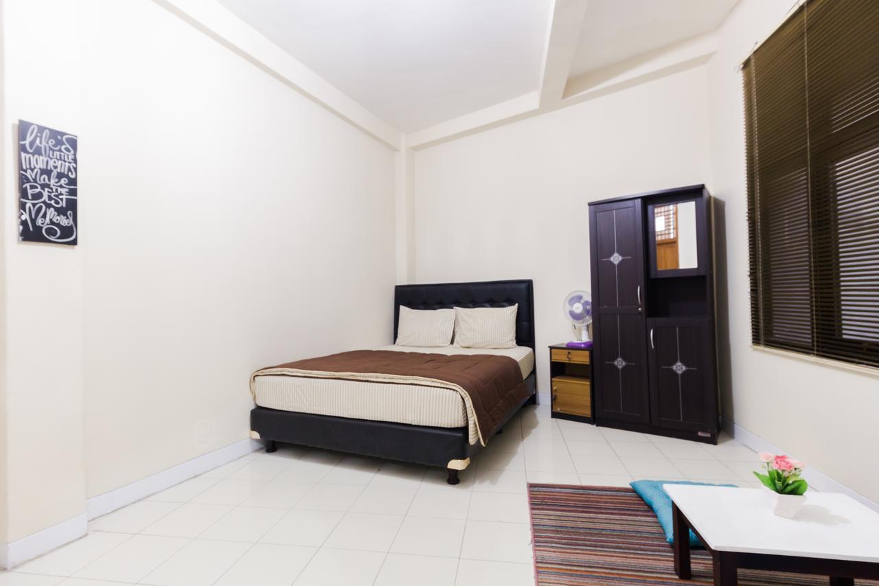 Pele Guesthouse Бандунг Екстериор снимка